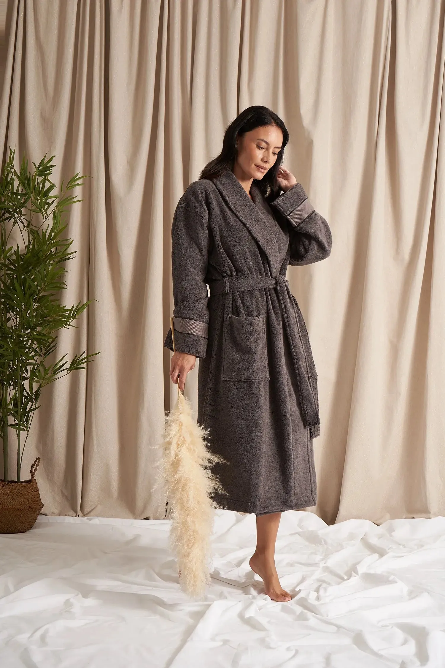 Bamboo Towelling Robe in Smoke Grey