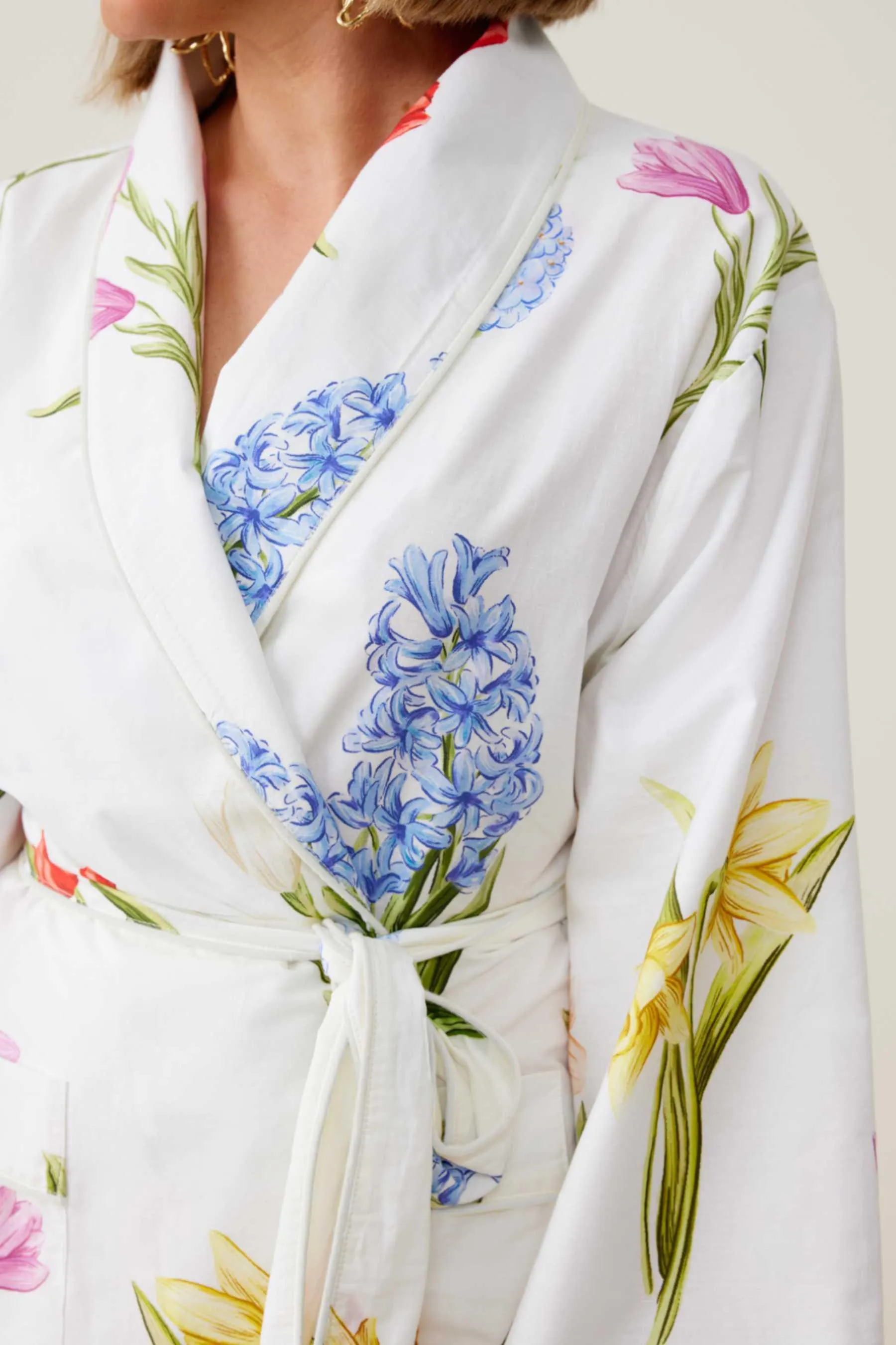 Hydrangea Robe