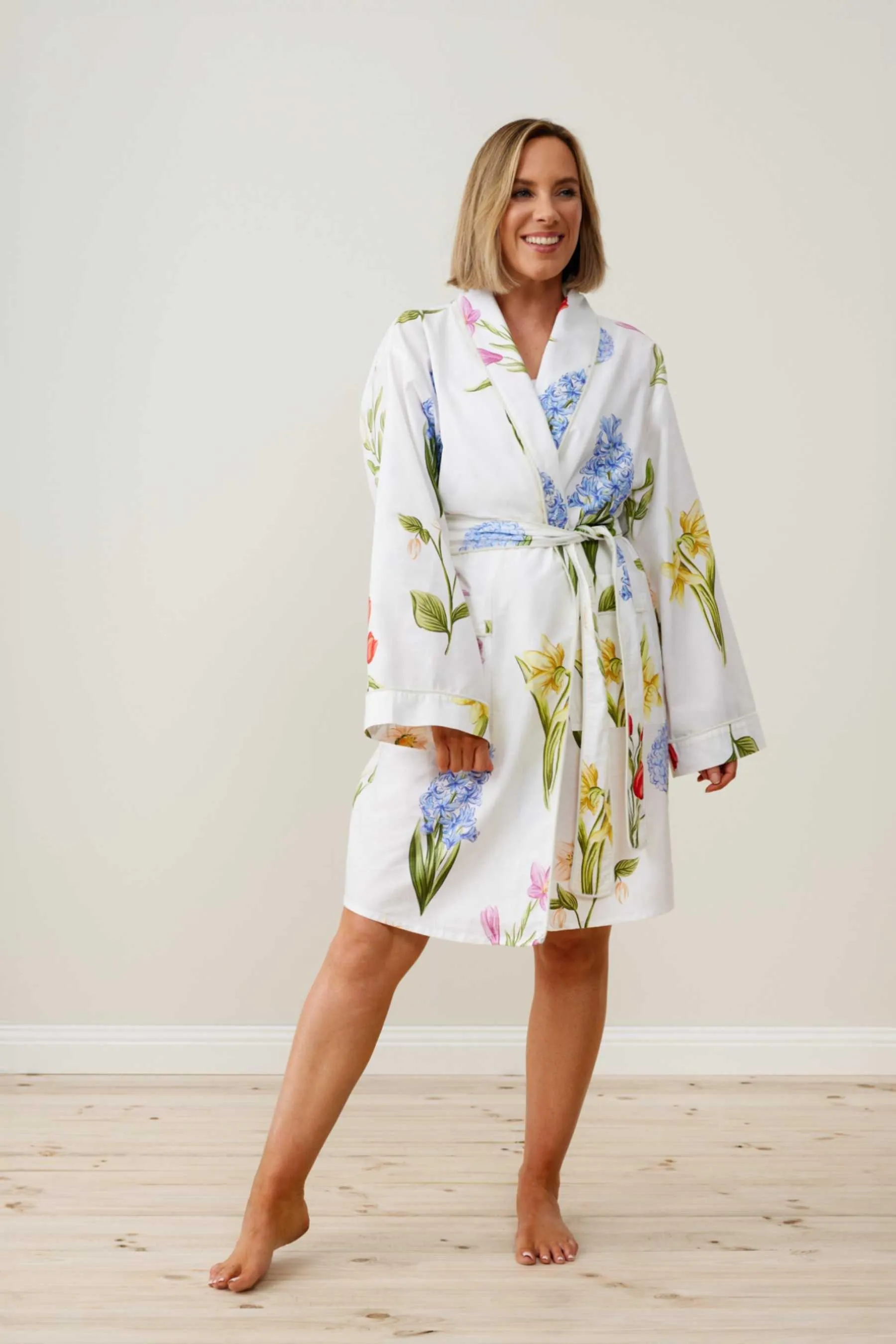 Hydrangea Robe