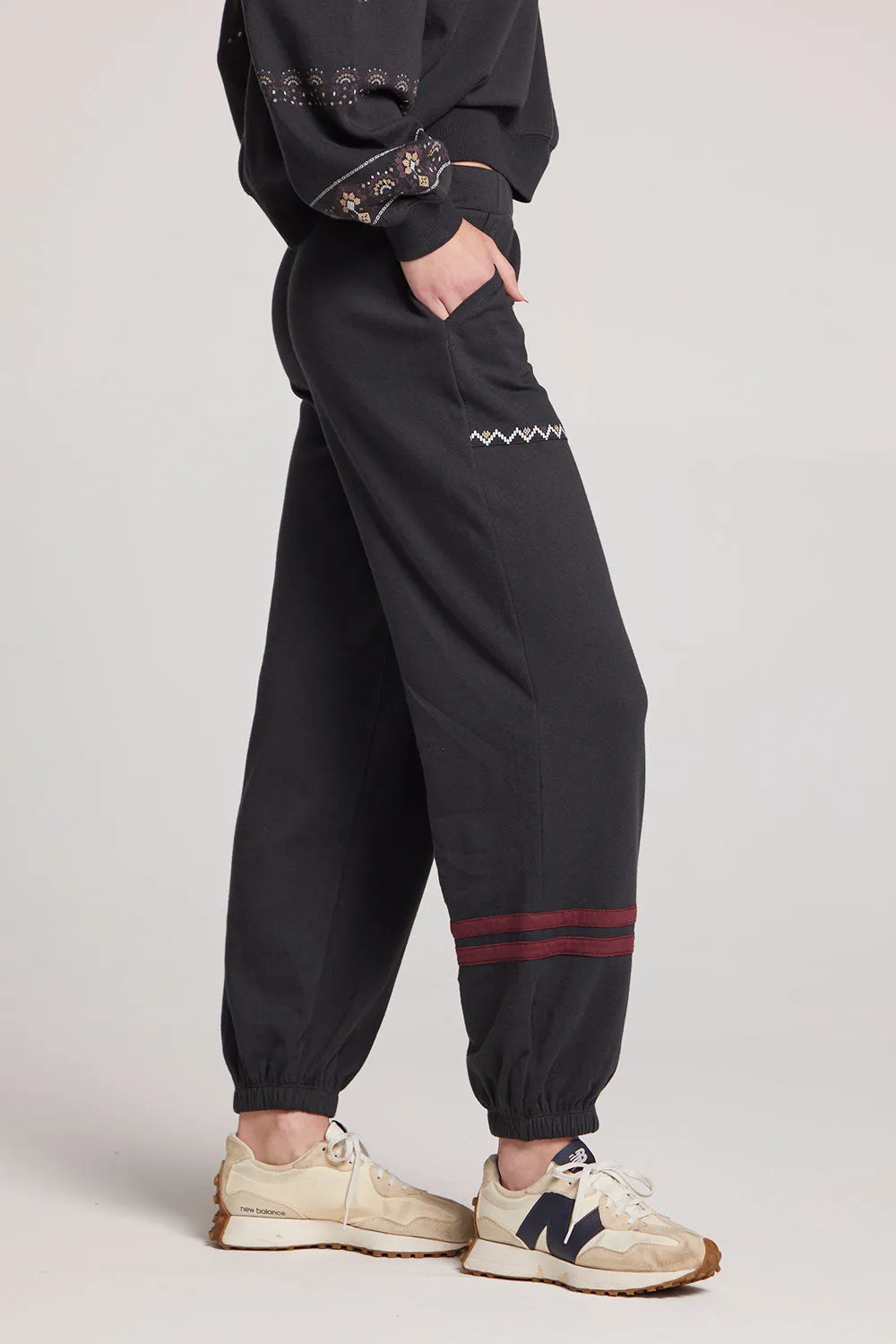 Magnolia Licorice Jogger