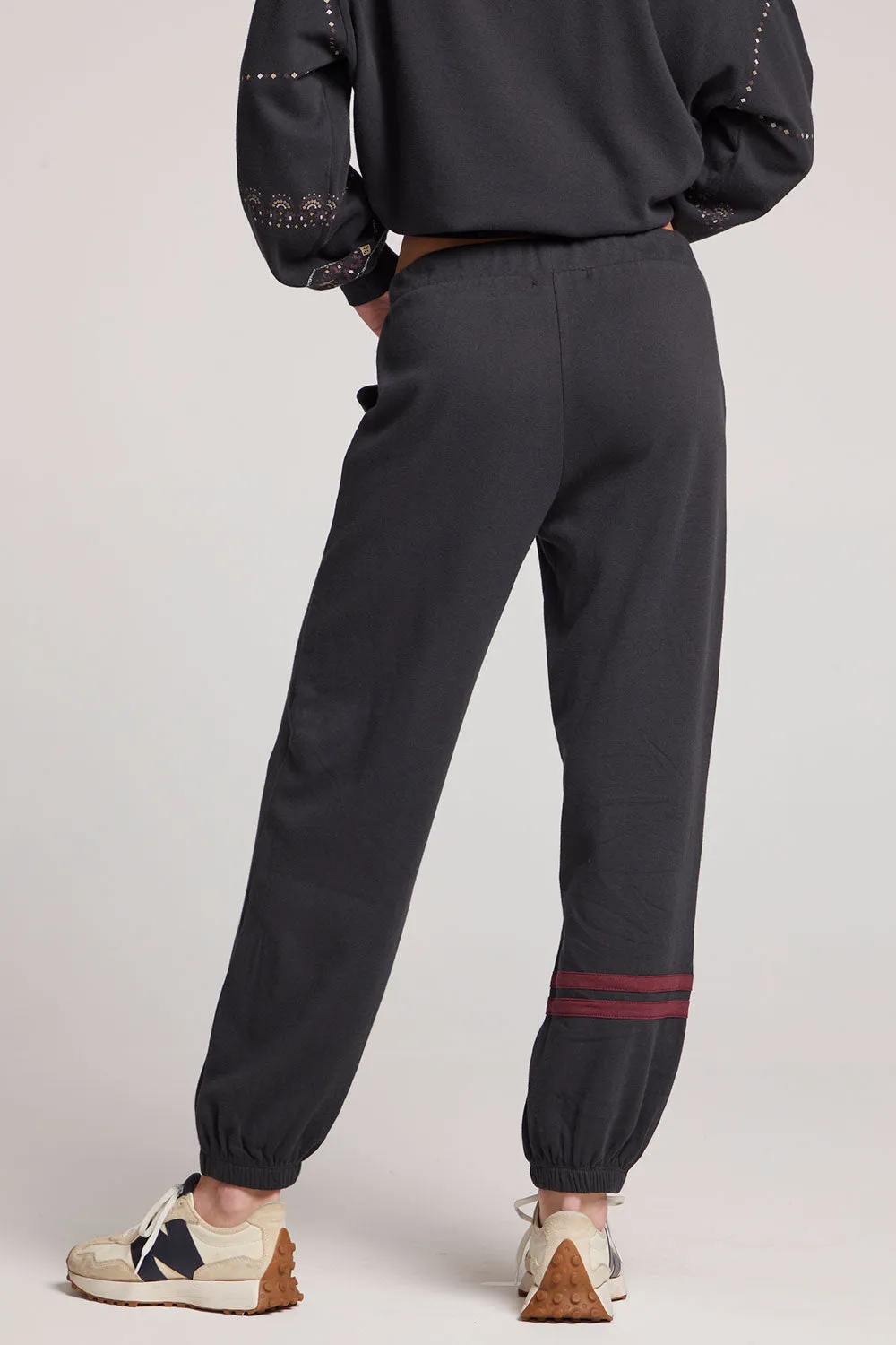 Magnolia Licorice Jogger