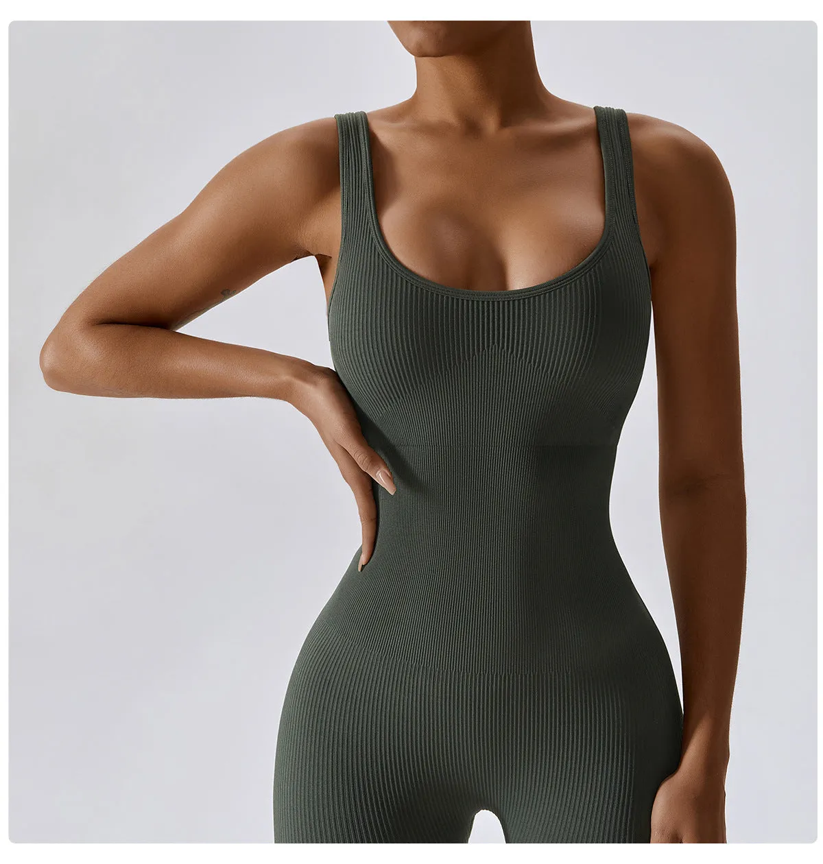 U-neck Jumpsuit